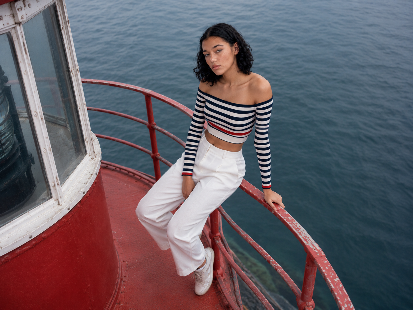 Look 3 — robe marine & accessoires